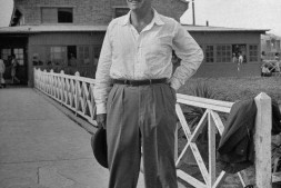 考夫曼的中国摄影集.By Mark Kauffman.美国生活杂志.1945-1949年 PDF电子版下载